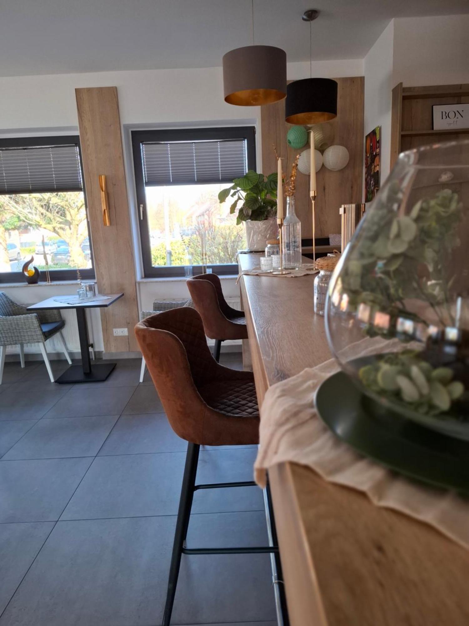 Hotel Am Schwarzen Berg Stade Kültér fotó