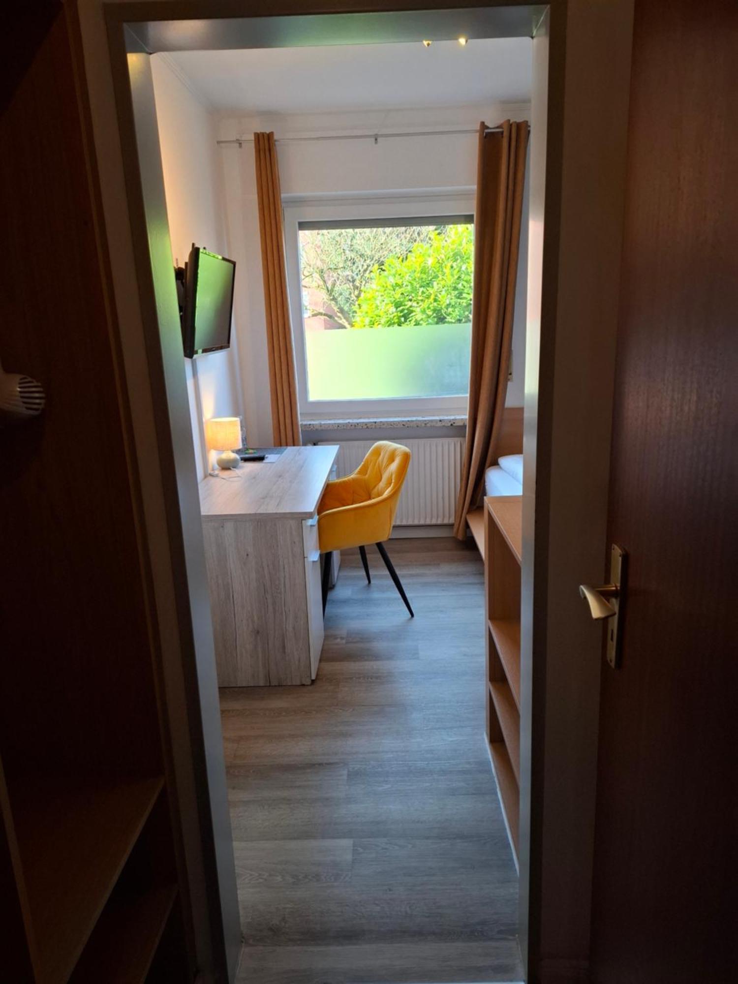 Hotel Am Schwarzen Berg Stade Kültér fotó