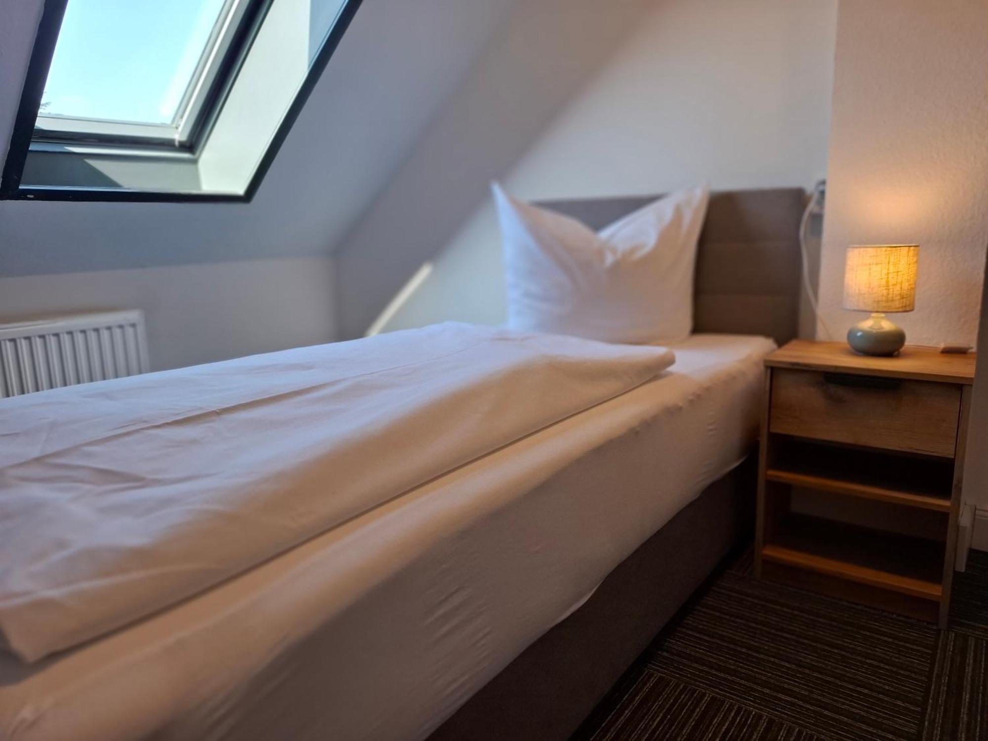 Hotel Am Schwarzen Berg Stade Kültér fotó