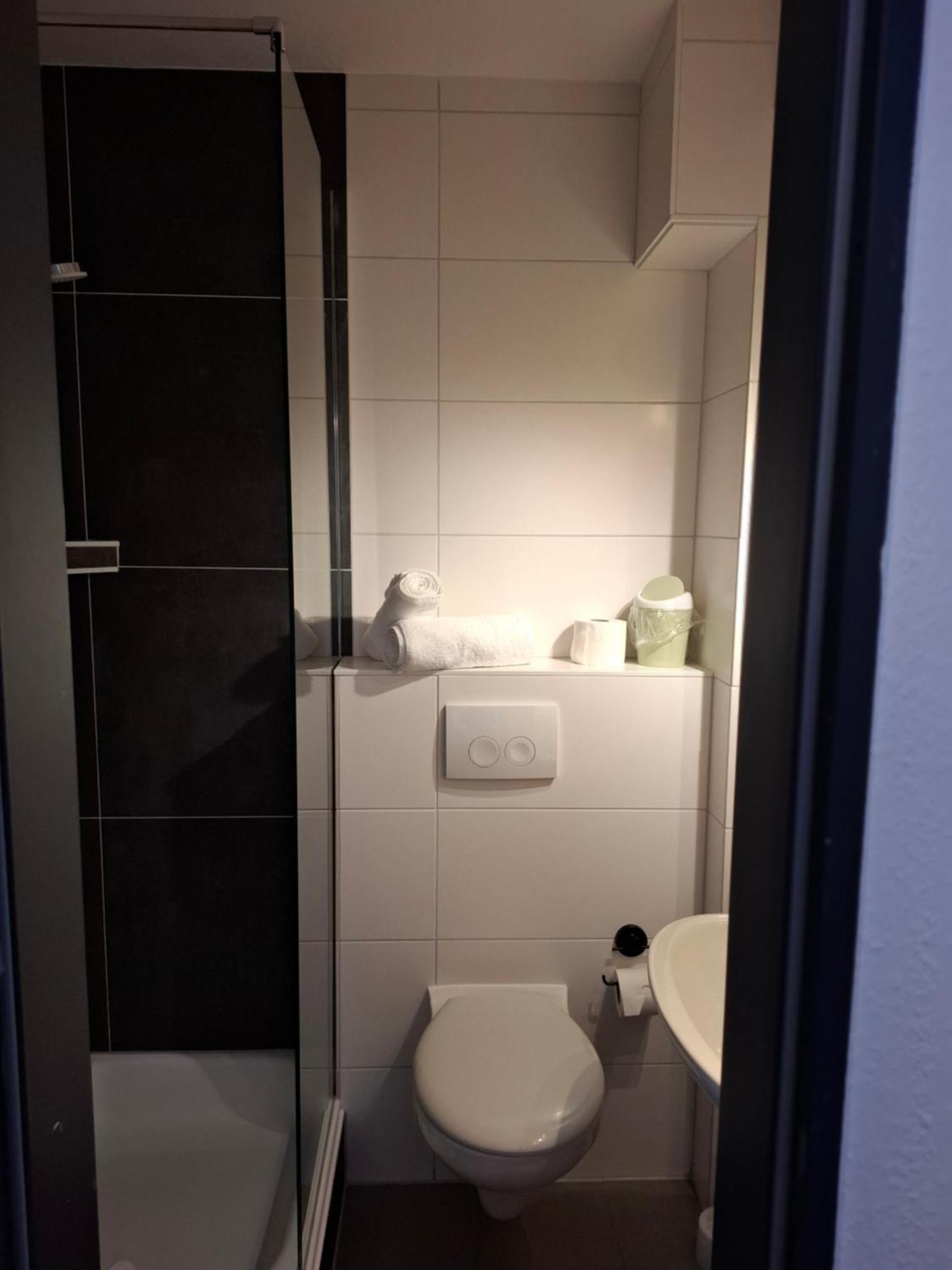Hotel Am Schwarzen Berg Stade Kültér fotó